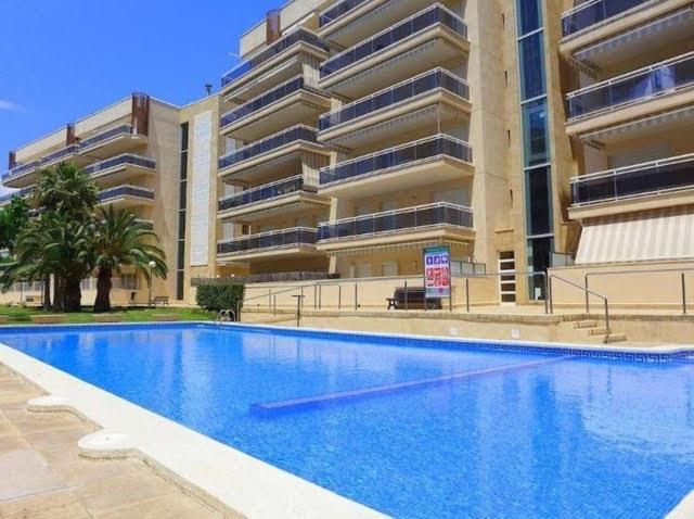 Appart Standing 2 Chambres 2Sdb Clim Piscine Parking Wifi Terrasse 21M2 Local Velo Port-Aventura, Plage, Centre Salou Esterno foto